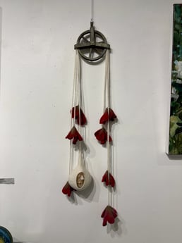 Monica Maya - Pulley with Felted Merino Mouse House